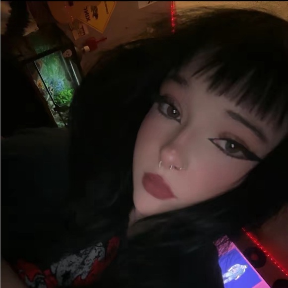 Meet your Posher, Riley - Picture 1 of 1